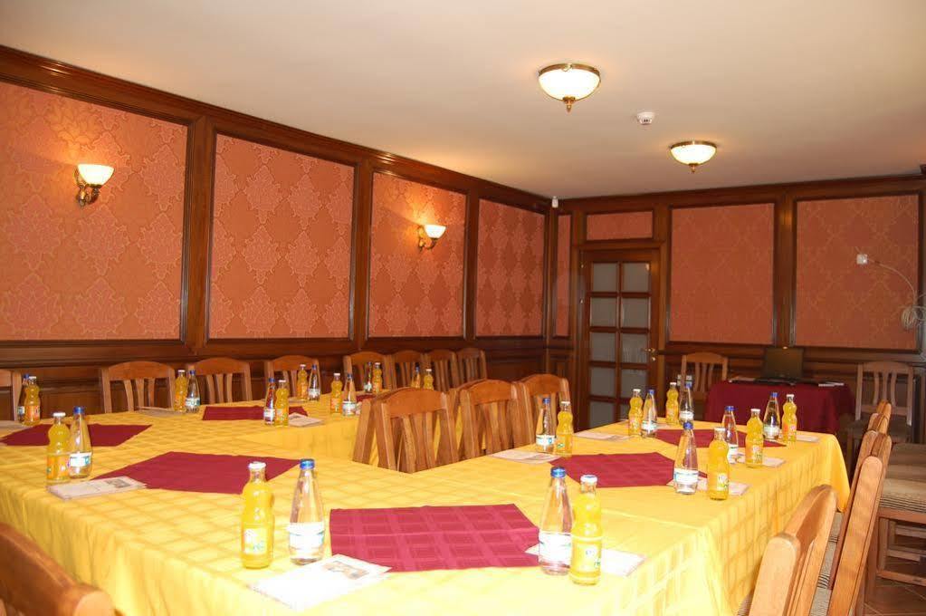 Casa Iacob Hotell Braşov Exteriör bild